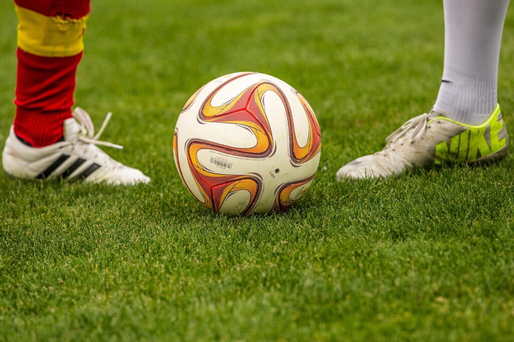 Coup d'envoi match de football